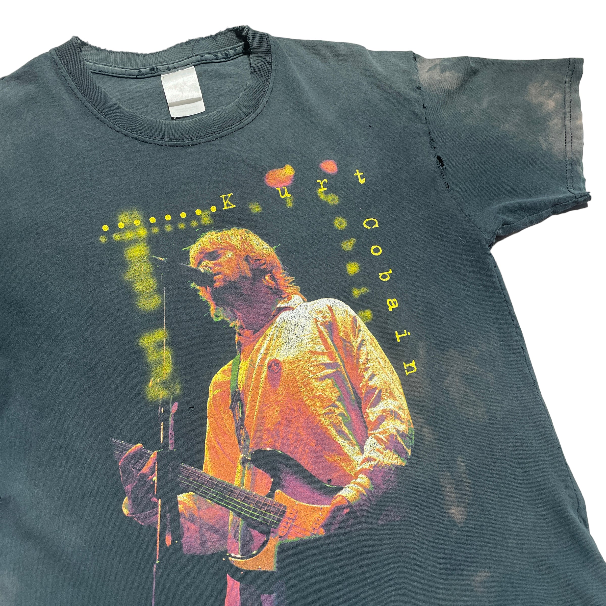 Vintage Y2K Kurt Cobain Nirvana Thrashed Band T-Shirt - FRESH KILLS VINTAGE