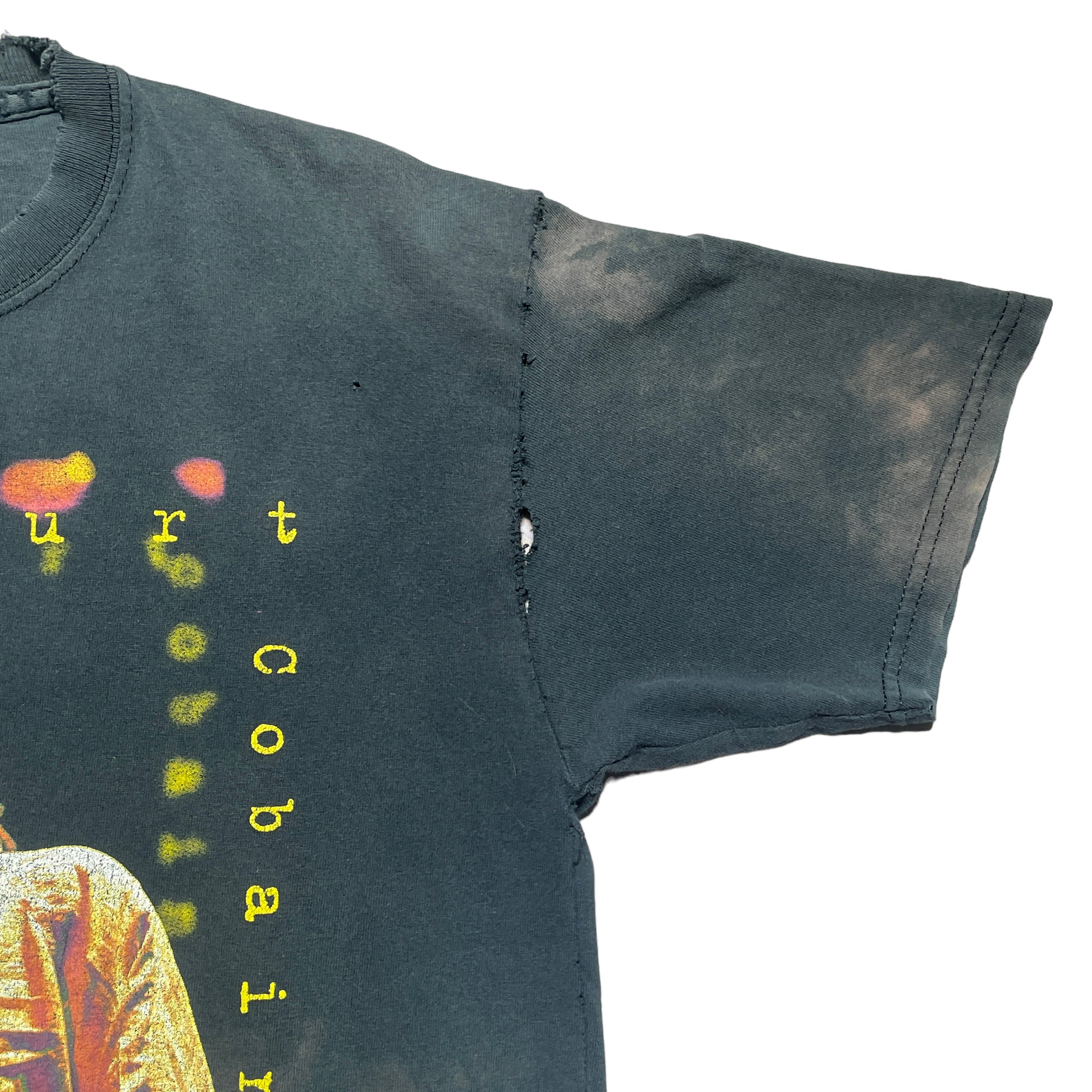 Vintage Y2K Kurt Cobain Nirvana Thrashed Band T-Shirt - FRESH KILLS VINTAGE
